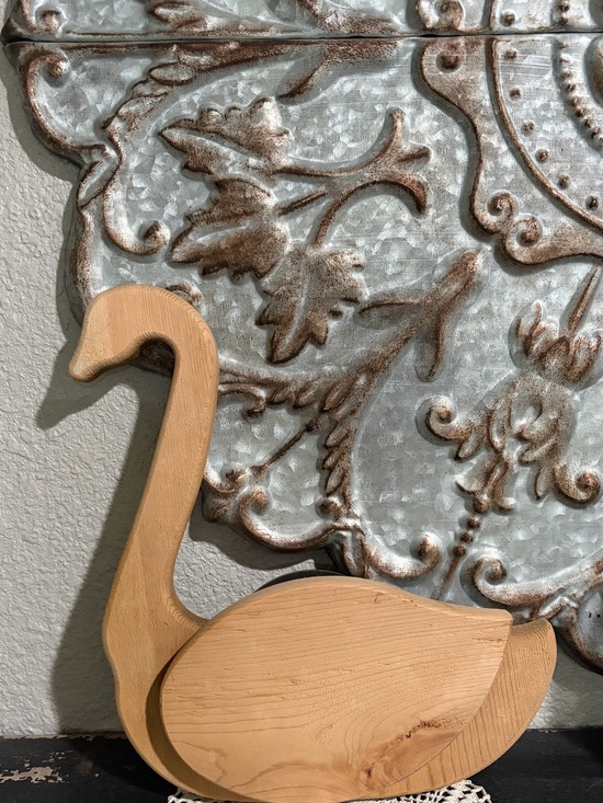 Other - Wooden Swan decor